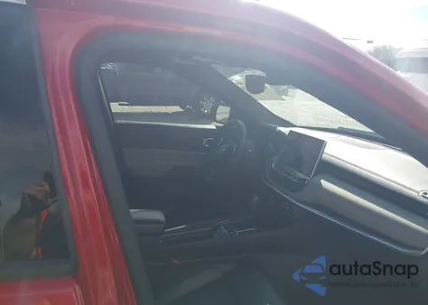 2023 Jeep Compass Latitude 4X4 z USA, uszkodzony, nr VIN 3C4NJDBN9PT540656